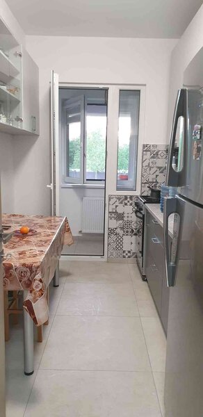 Berceni, Grand Arena, bloc nou, 2 camere, 2 parcari, 2 ac,